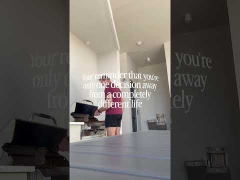 Il faut bien commencer quelque part : 9 secondes pour le rappeler, chez le Dr Baker